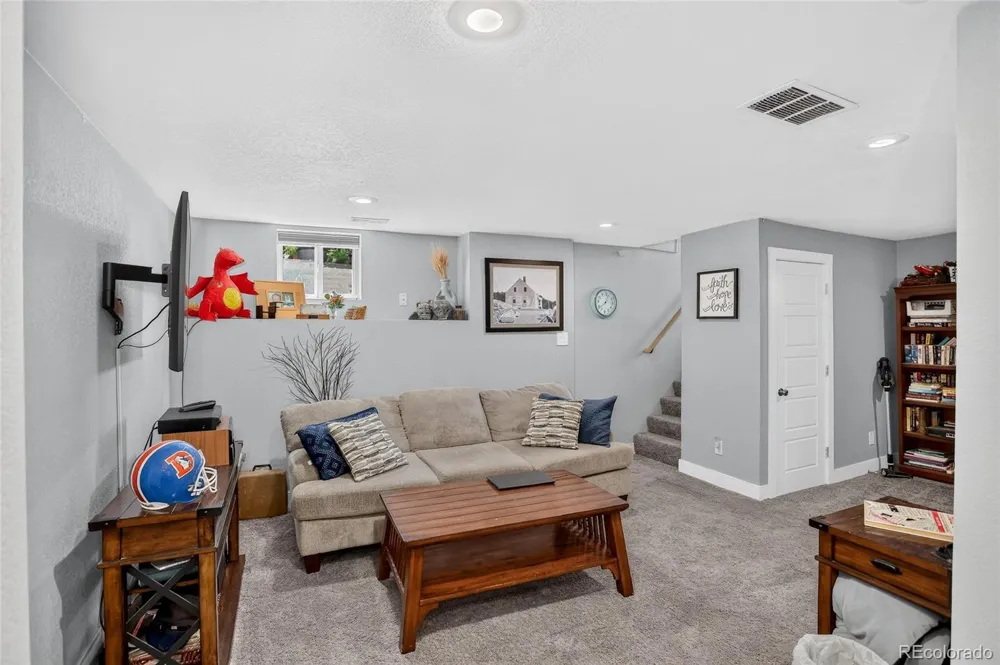 3323 Steele Street Denver, CO 80205