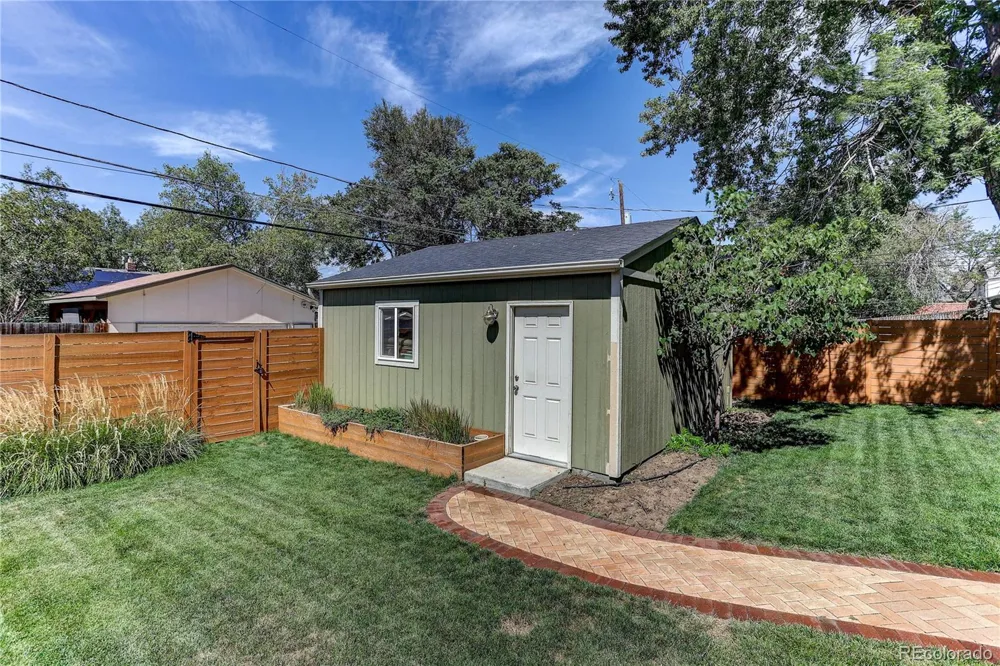 3323 Steele Street Denver, CO 80205