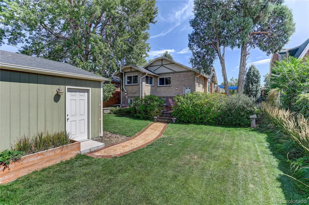 3323 Steele Street Denver, CO 80205