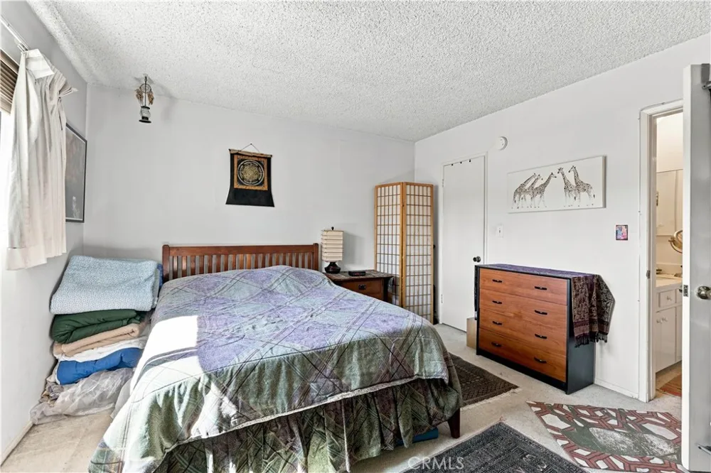 11550 Nebraska Avenue #204 Los Angeles, CA 90025