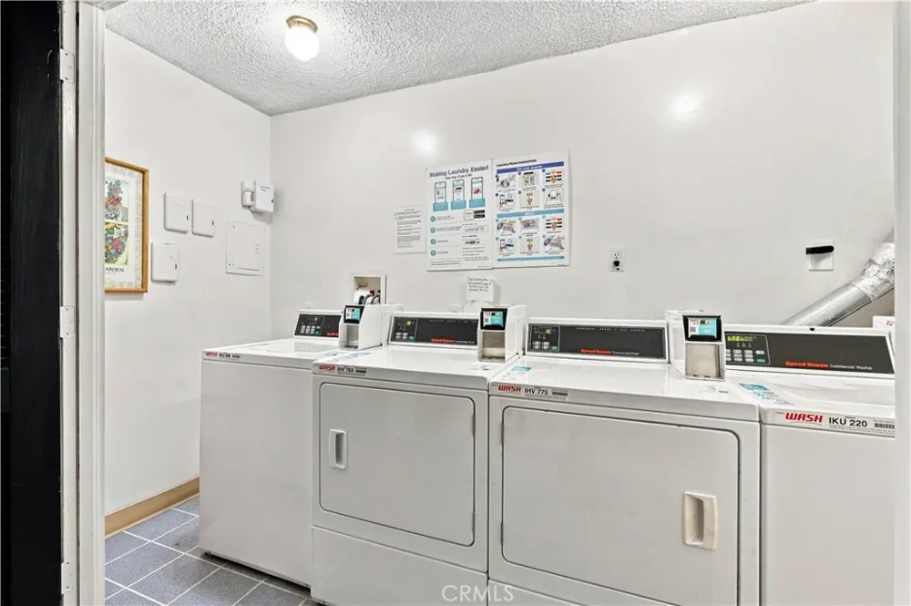 11550 Nebraska Avenue #204 Los Angeles, CA 90025