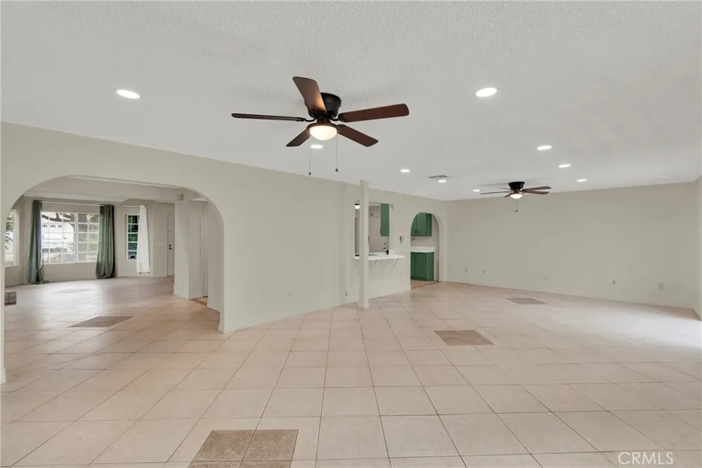 10853 Anemone Moreno Valley, CA 92557