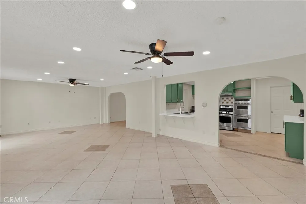 10853 Anemone Moreno Valley, CA 92557
