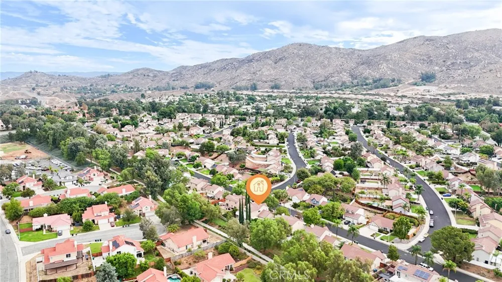 10853 Anemone Moreno Valley, CA 92557