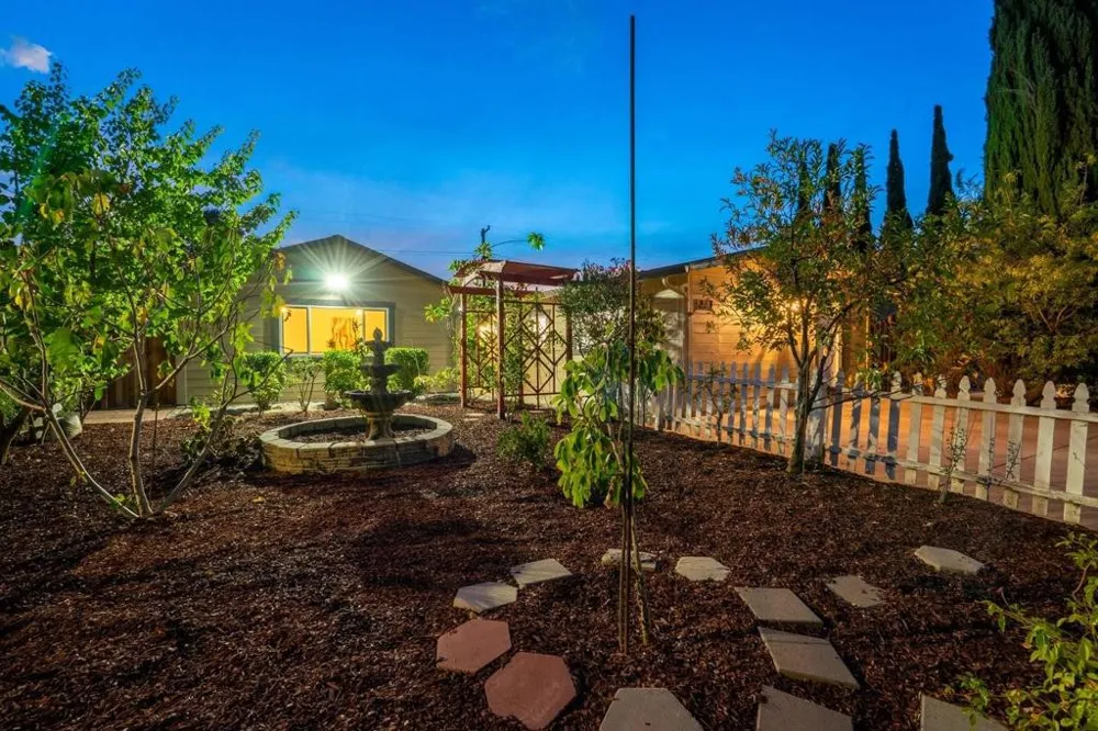 3219 Leigh Avenue San Jose, CA 95124