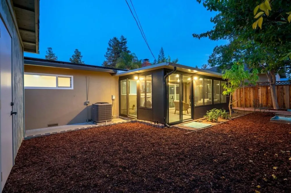 3219 Leigh Avenue San Jose, CA 95124