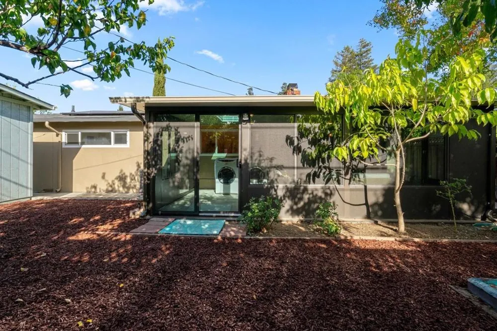 3219 Leigh Avenue San Jose, CA 95124