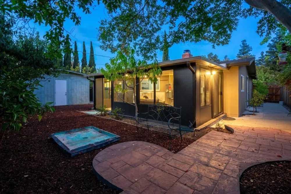 3219 Leigh Avenue San Jose, CA 95124