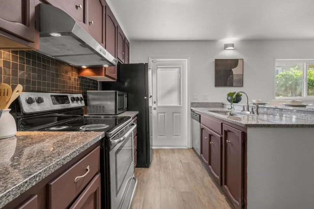3219 Leigh Avenue San Jose, CA 95124