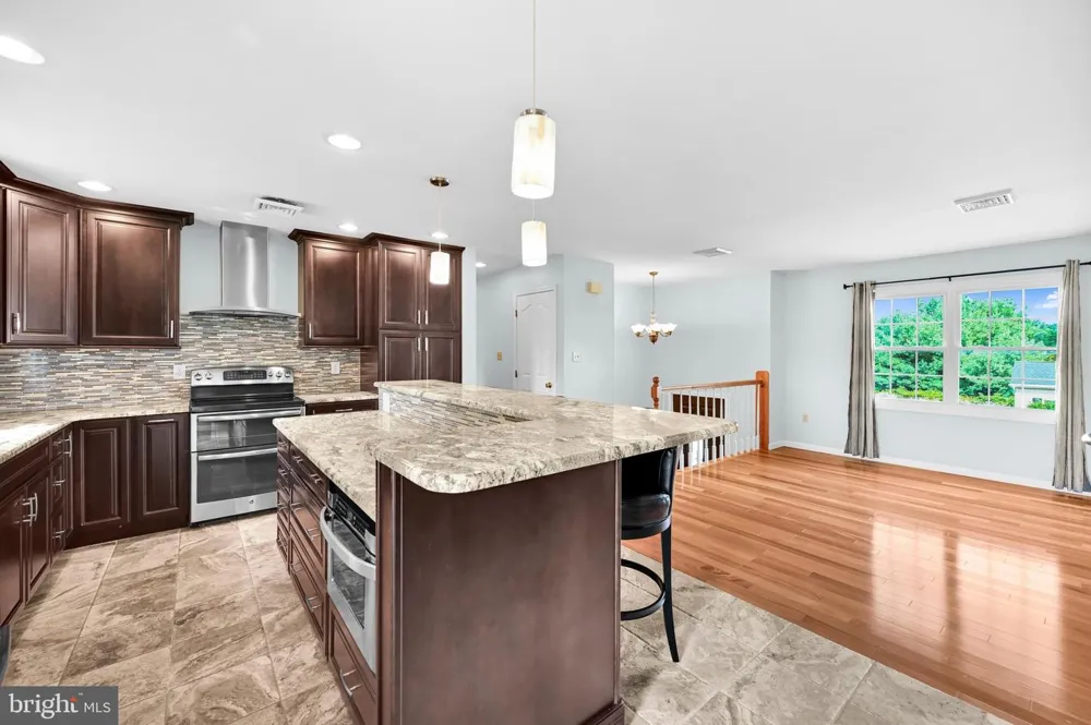 8843 MCKINLEY Hummelstown, PA 17036