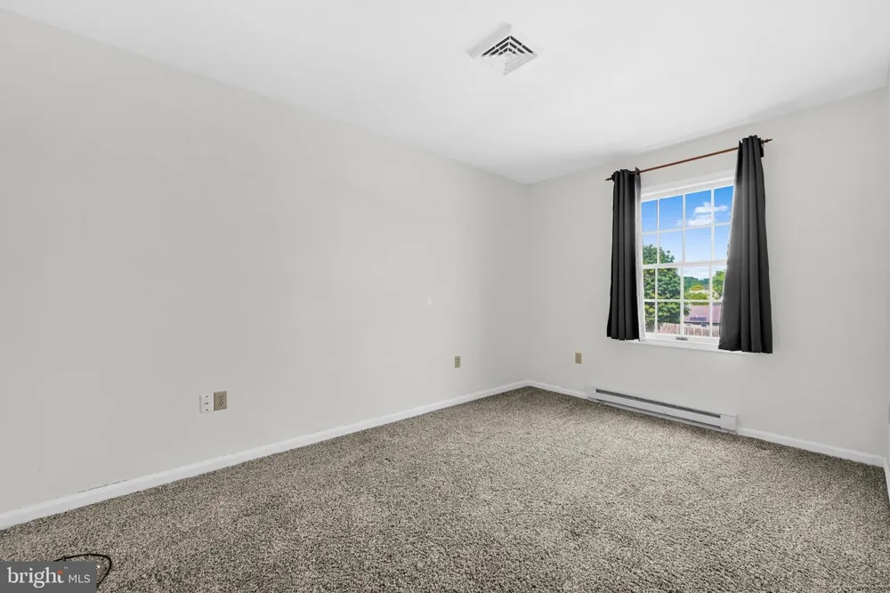 8843 MCKINLEY Hummelstown, PA 17036