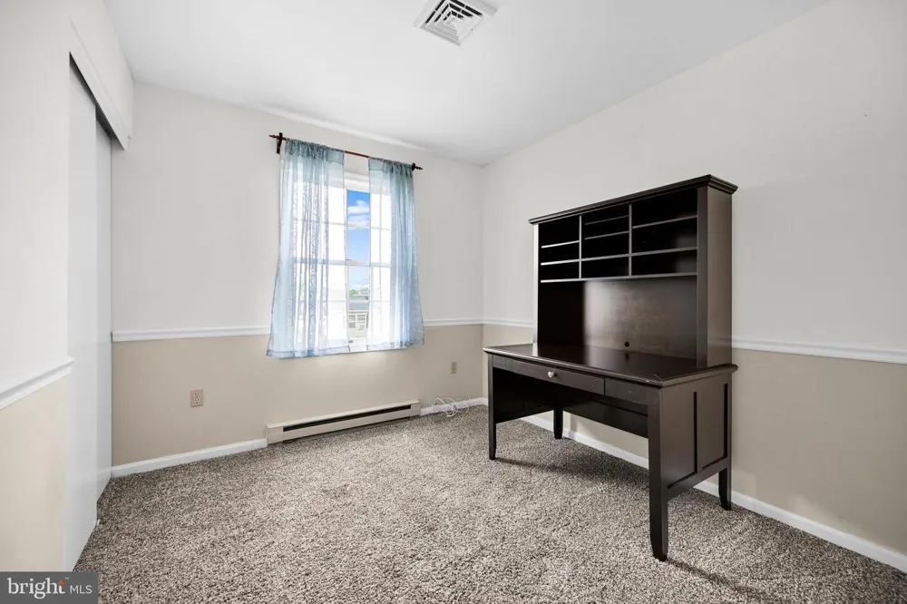 8843 MCKINLEY Hummelstown, PA 17036