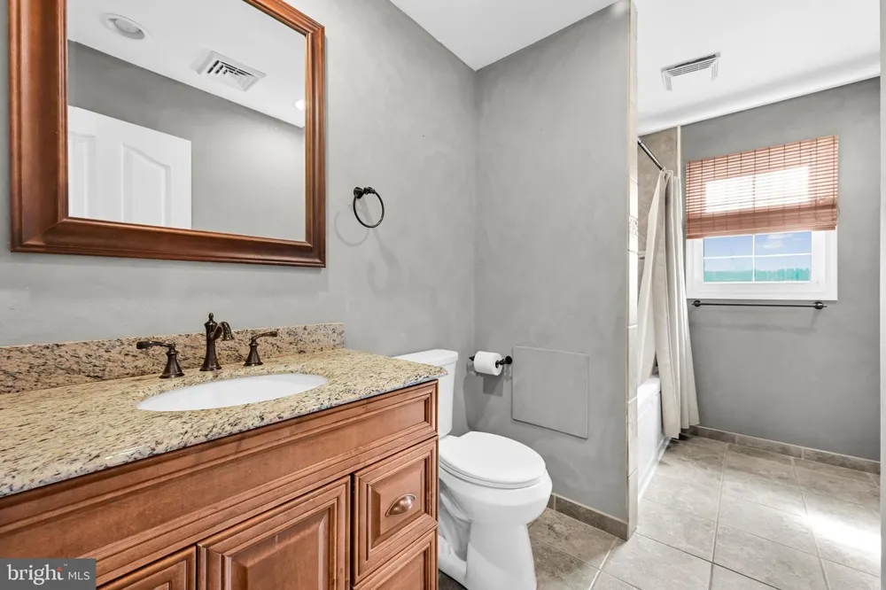 8843 MCKINLEY Hummelstown, PA 17036