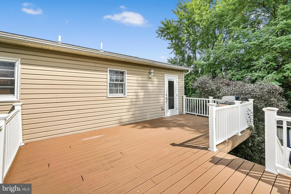 8843 MCKINLEY Hummelstown, PA 17036