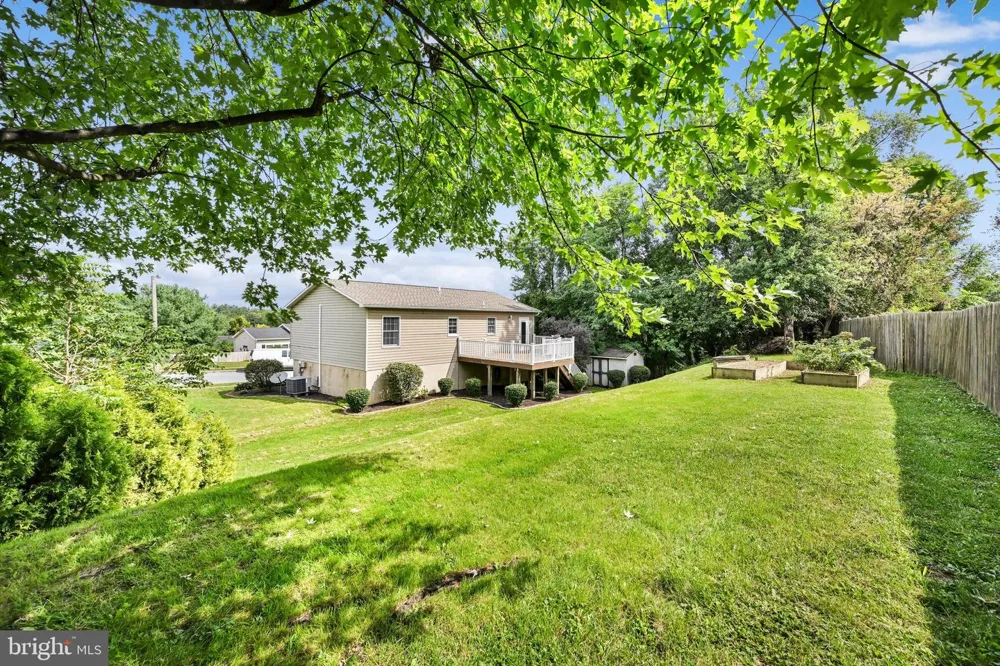 8843 MCKINLEY Hummelstown, PA 17036