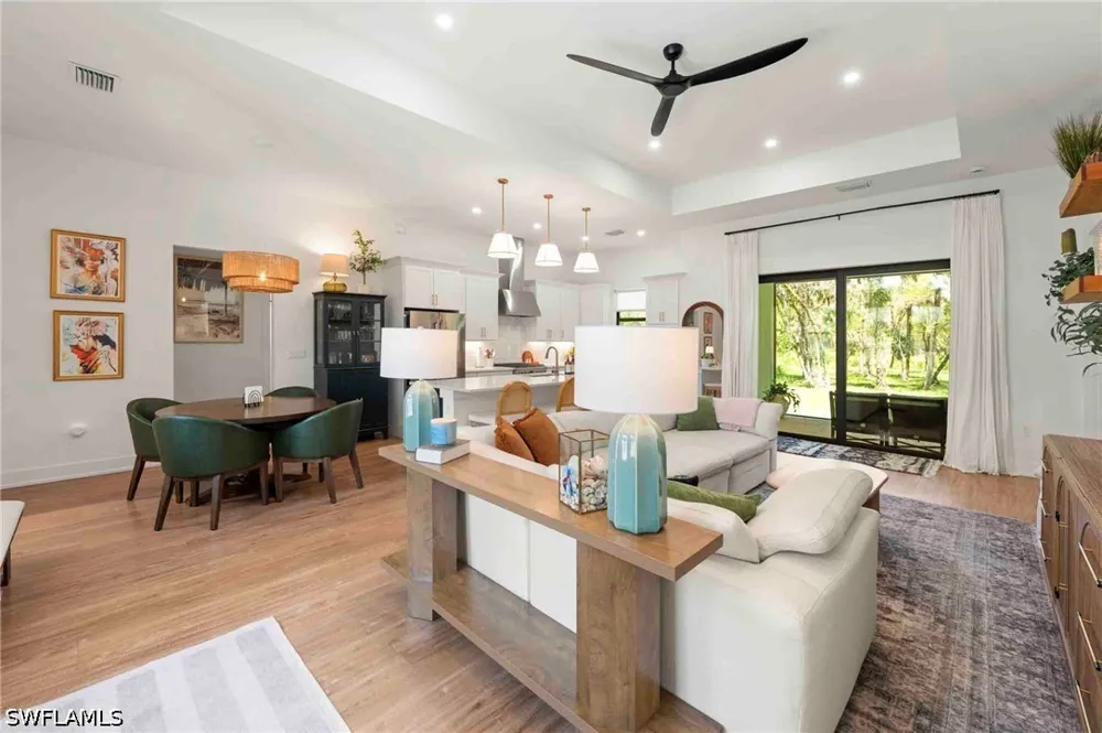 18th Avenue NE Naples, FL 34120
