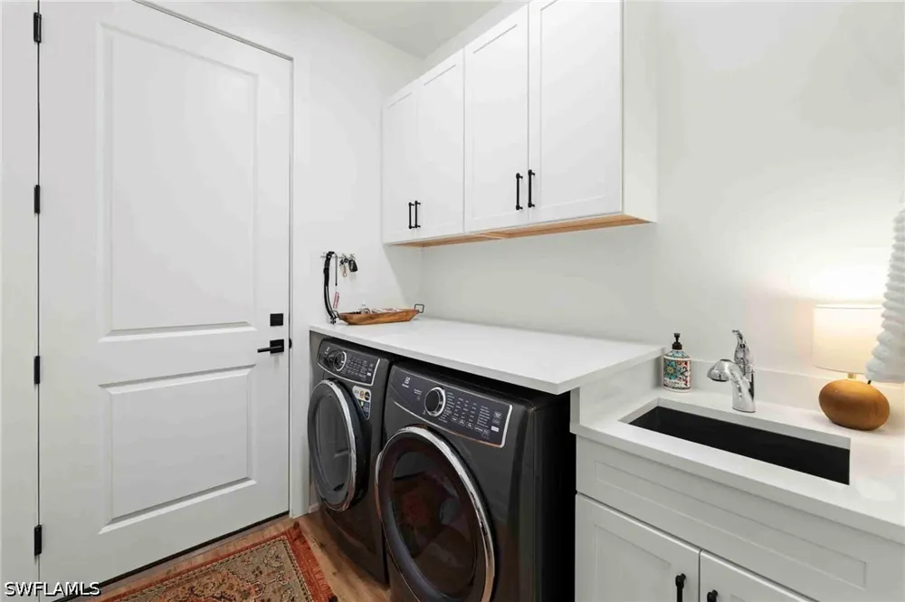 18th Avenue NE Naples, FL 34120