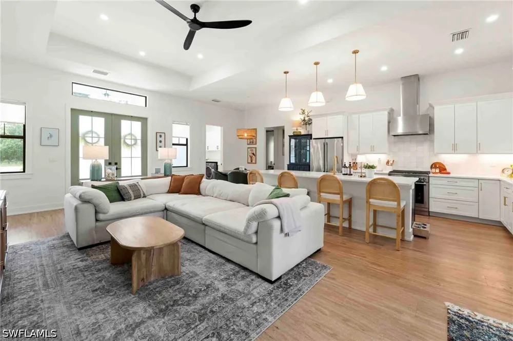 18th Avenue NE Naples, FL 34120