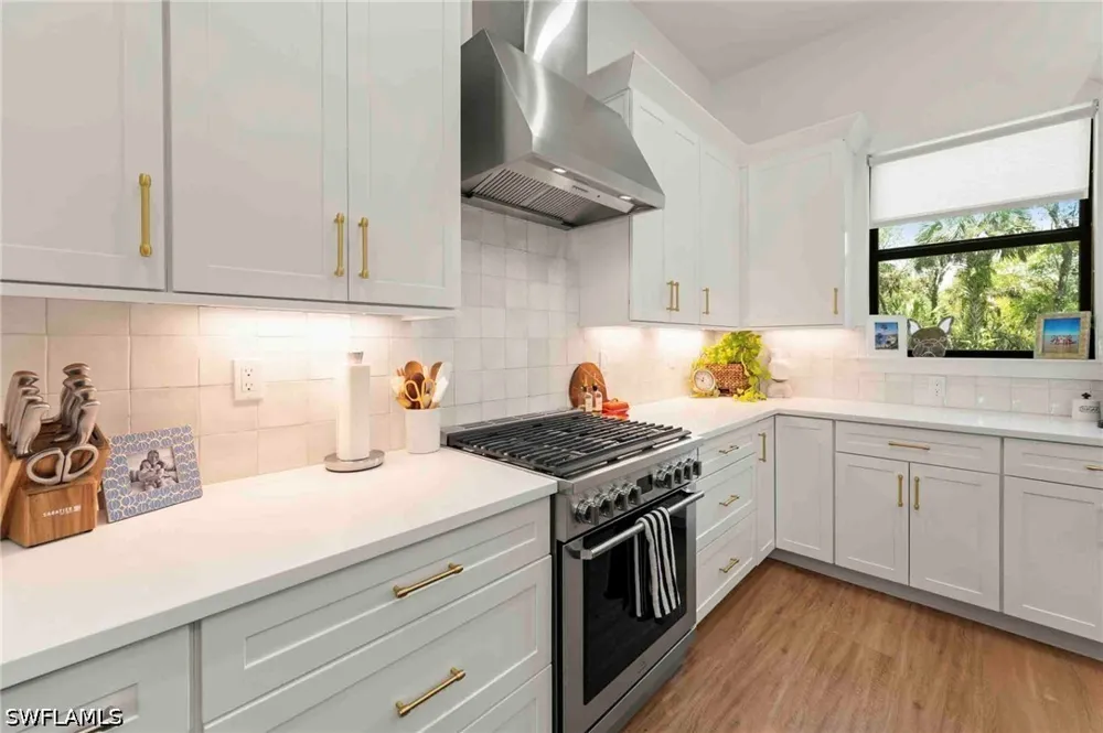 18th Avenue NE Naples, FL 34120