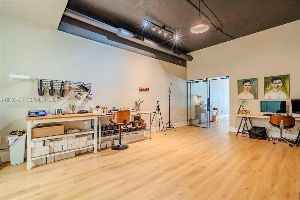 1203 71st St Miami Beach, FL 33141