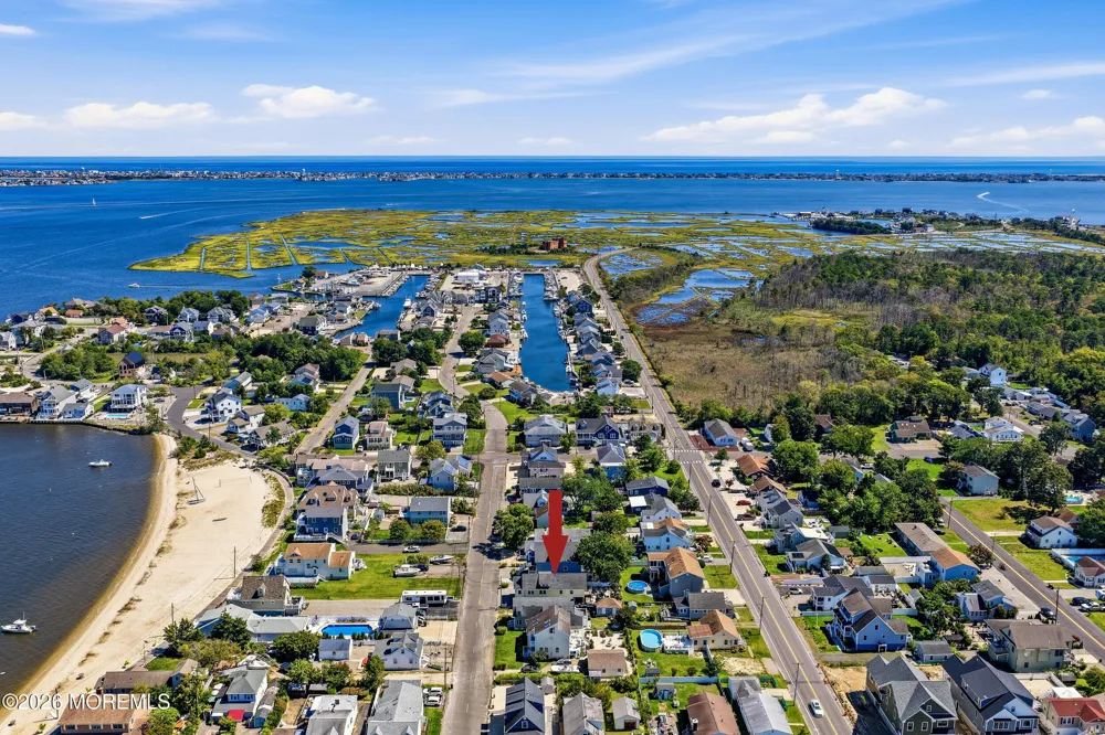 622 E Longport Avenue Ocean Gate, NJ 08740
