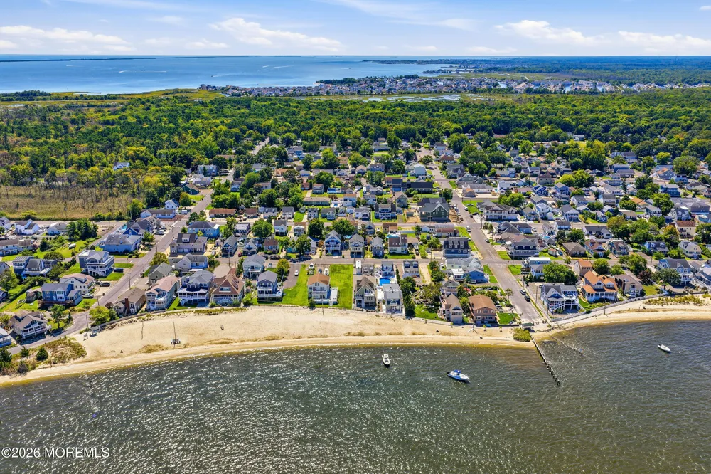 622 E Longport Avenue Ocean Gate, NJ 08740