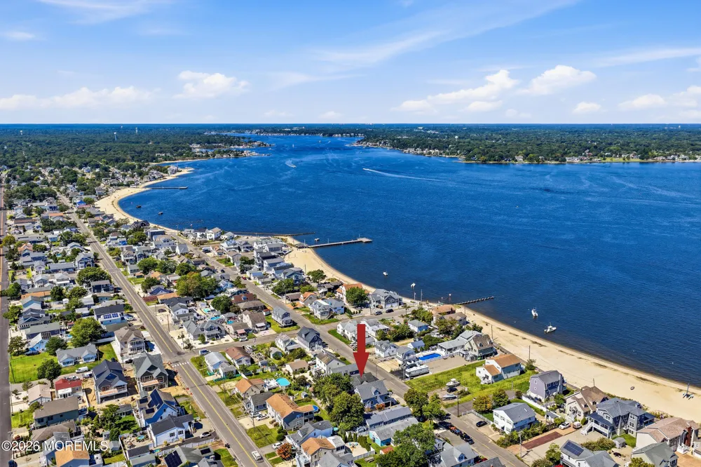 622 E Longport Avenue Ocean Gate, NJ 08740