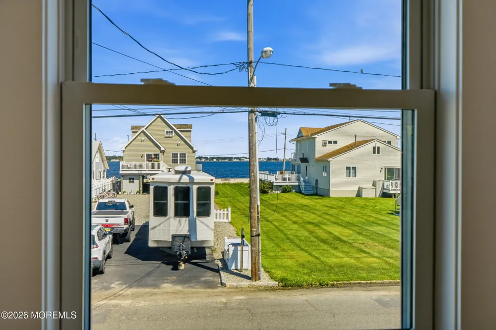 622 E Longport Avenue Ocean Gate, NJ 08740