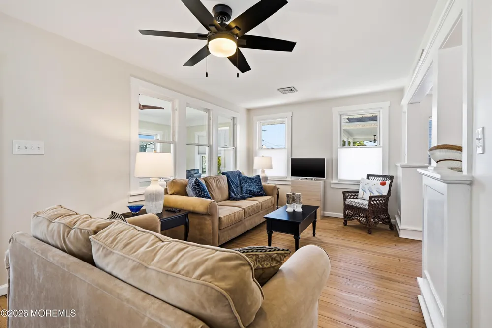 622 E Longport Avenue Ocean Gate, NJ 08740