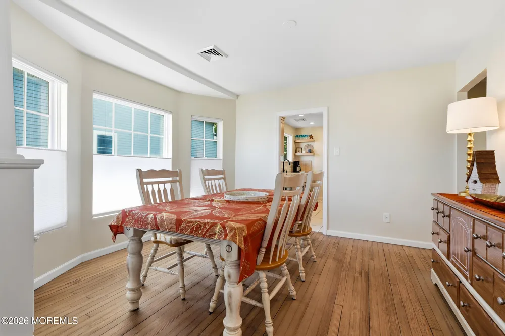 622 E Longport Avenue Ocean Gate, NJ 08740