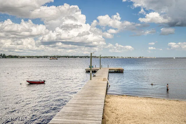 622 E Longport Avenue Ocean Gate, NJ 08740