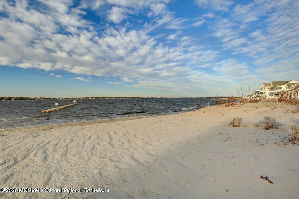 622 E Longport Avenue Ocean Gate, NJ 08740