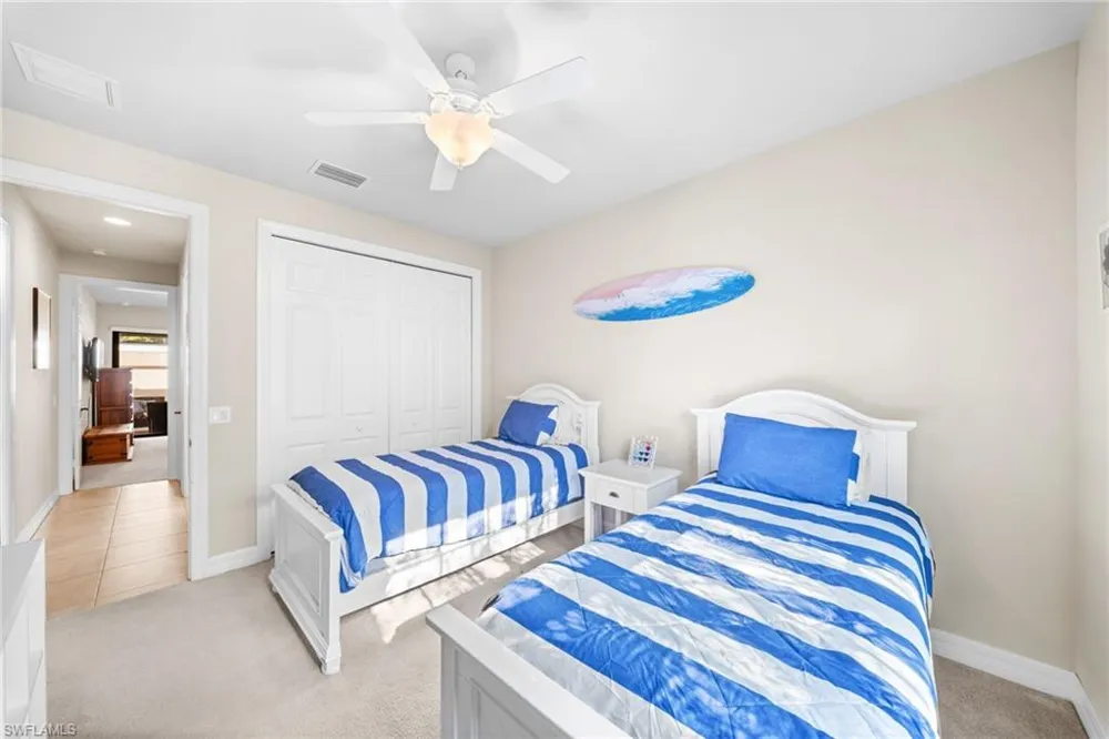 1221 Briarwood Court Naples, FL 34104