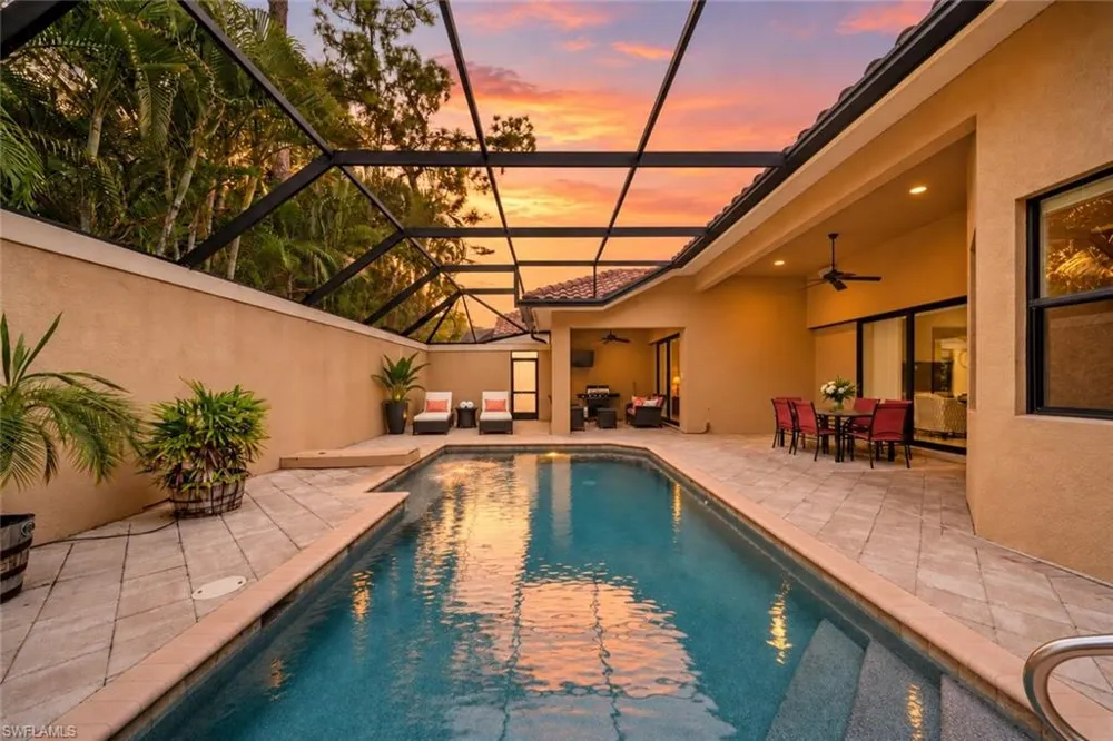 1221 Briarwood Court Naples, FL 34104
