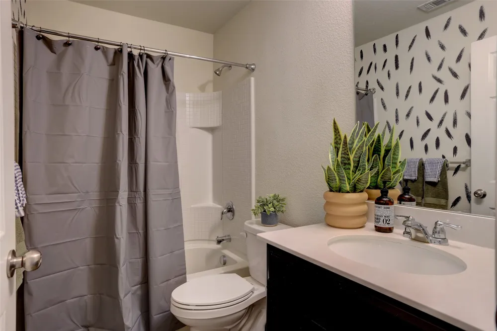 1601 Waggoner Drive Aubrey, TX 76227