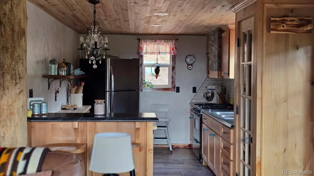5520 Bateman Road Fort Garland, CO 81133