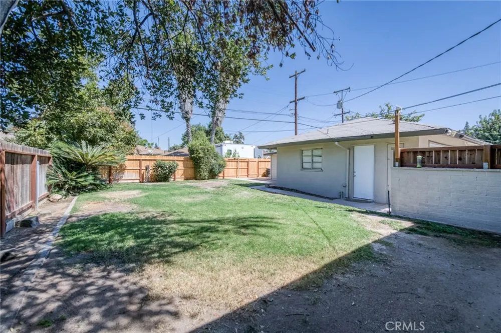 1506 W University Avenue Fresno, CA 93705
