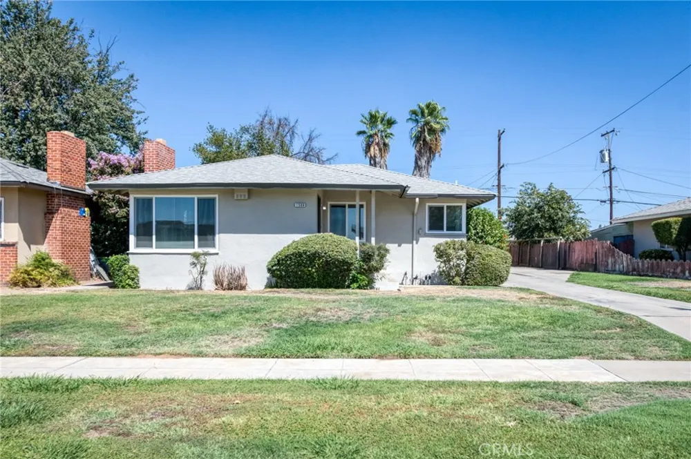 1506 W University Avenue Fresno, CA 93705
