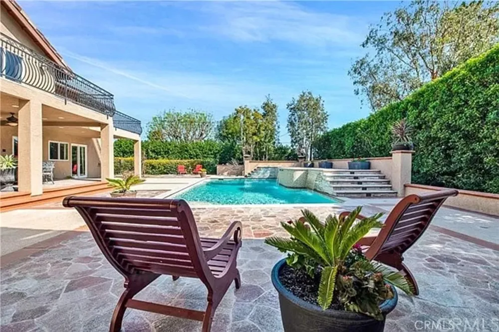 18482 Southern Hills Way Yorba Linda, CA 92886
