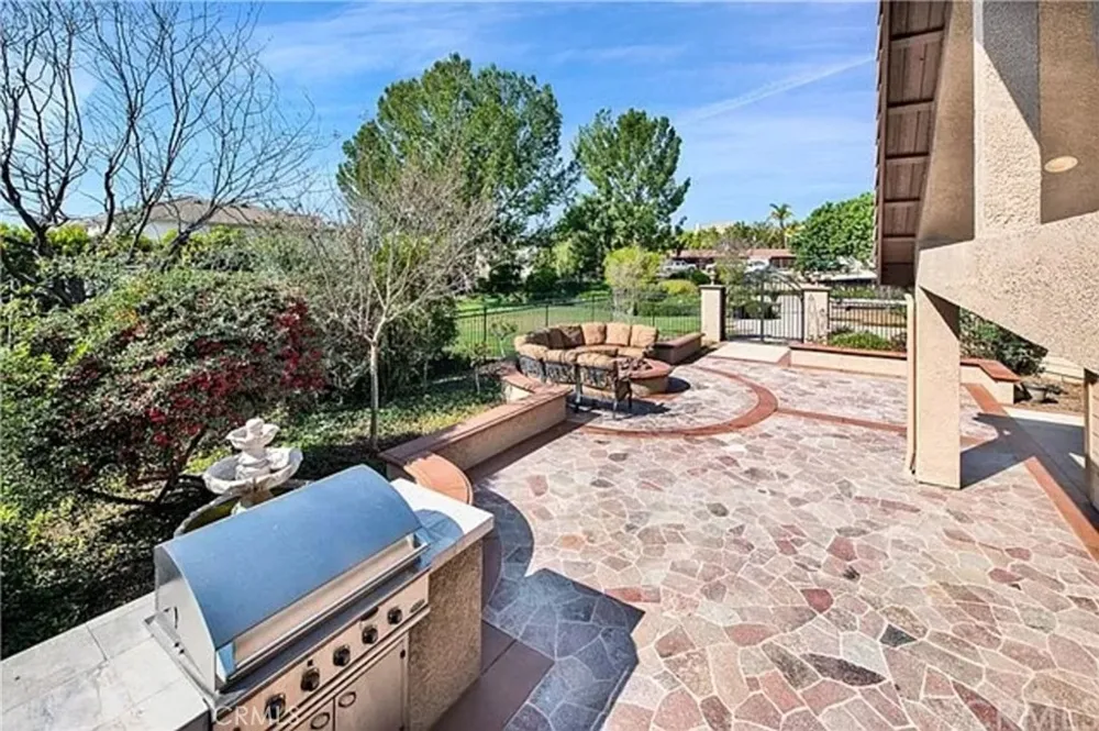 18482 Southern Hills Way Yorba Linda, CA 92886