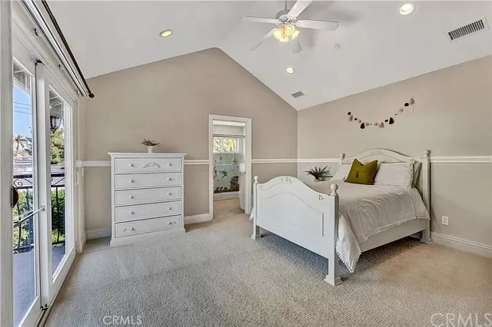 18482 Southern Hills Way Yorba Linda, CA 92886