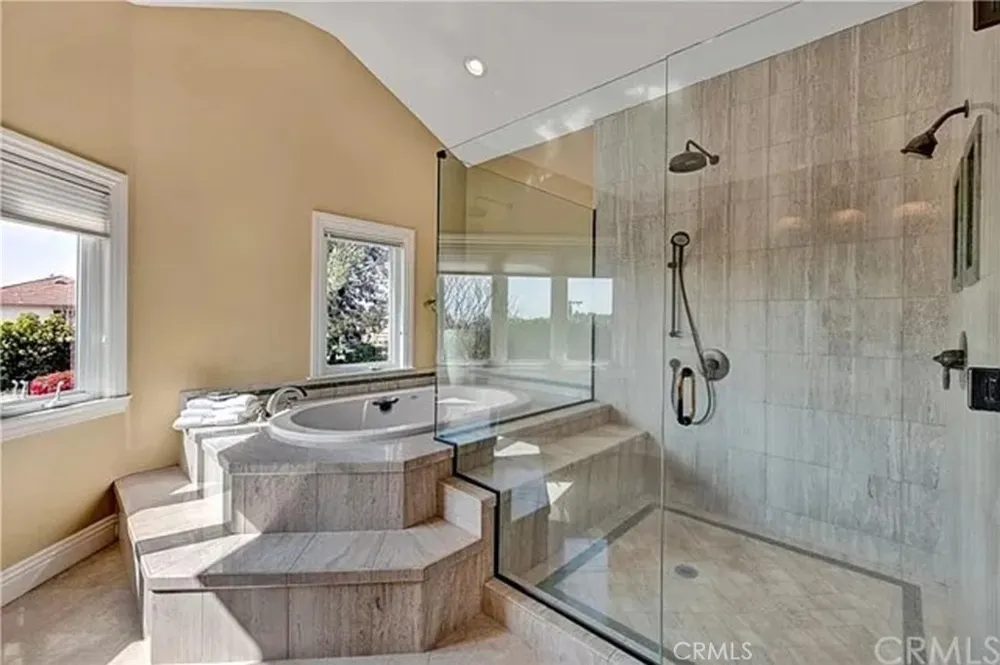 18482 Southern Hills Way Yorba Linda, CA 92886