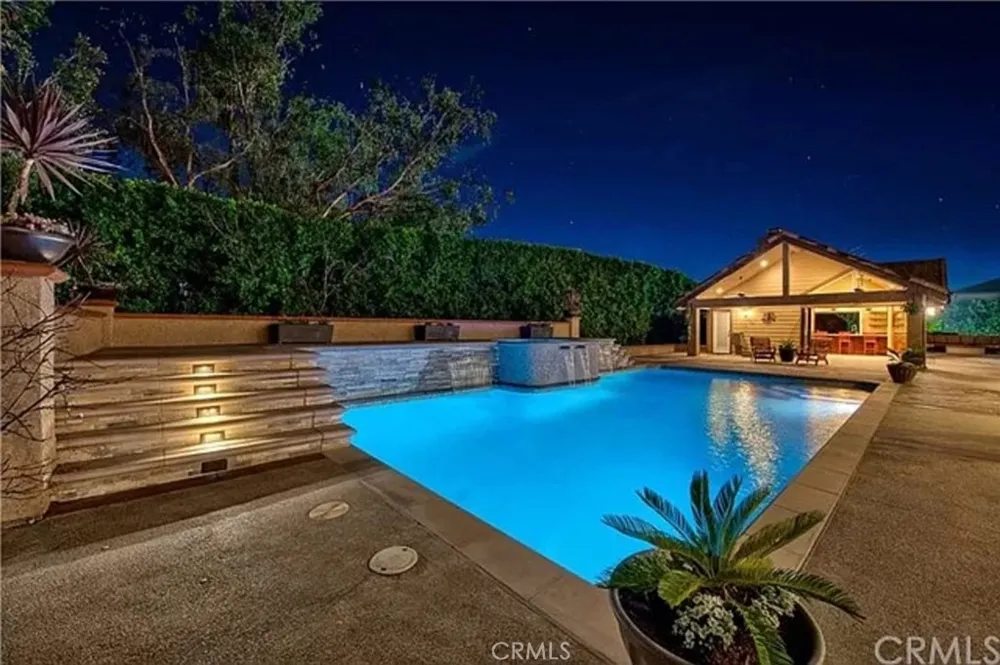 18482 Southern Hills Way Yorba Linda, CA 92886
