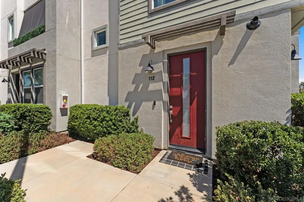 2516 S Escondido Blvd #112 Escondido, CA 92025