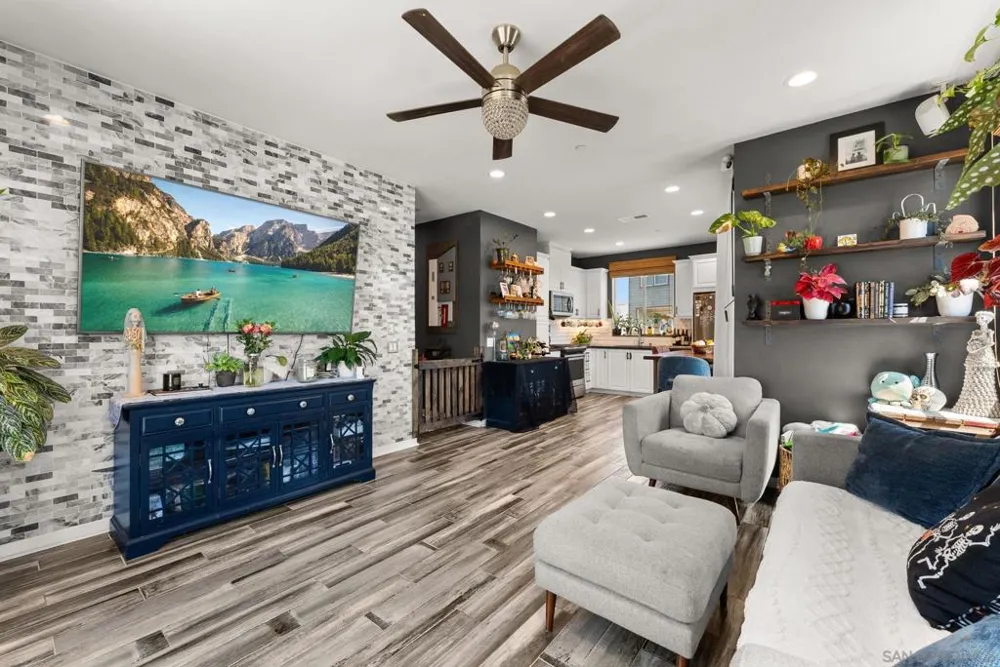 2516 S Escondido Blvd #112 Escondido, CA 92025