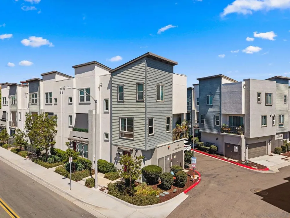 2516 S Escondido Blvd #112 Escondido, CA 92025