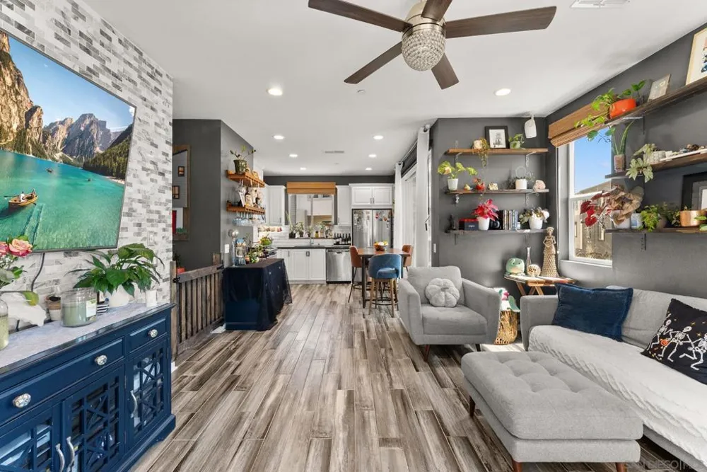 2516 S Escondido Blvd #112 Escondido, CA 92025