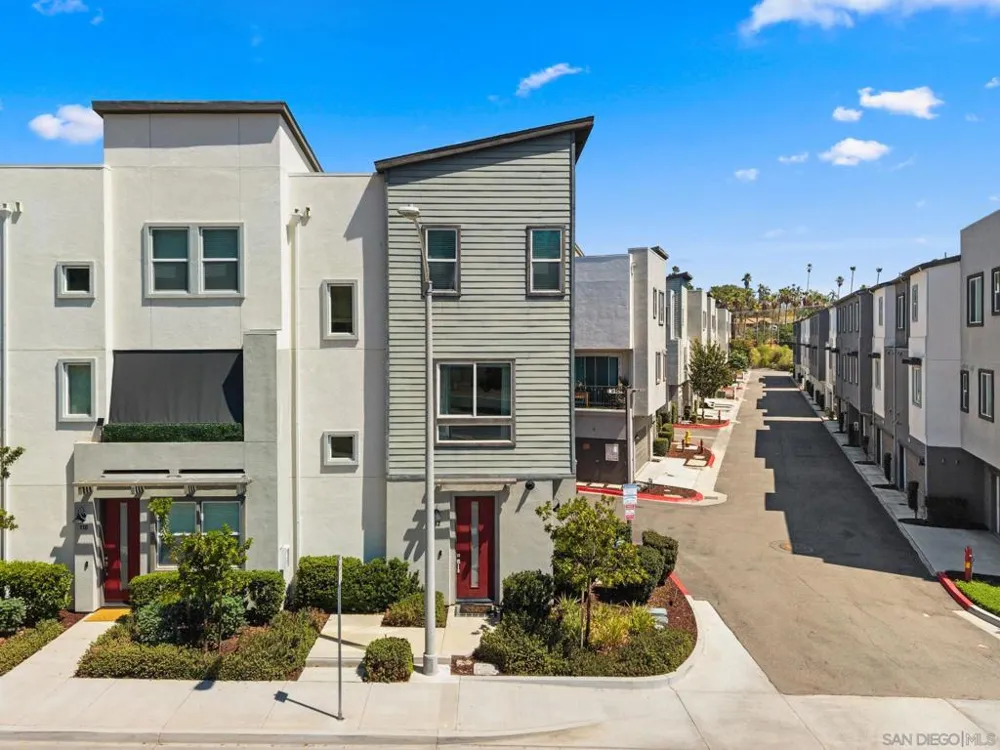 2516 S Escondido Blvd #112 Escondido, CA 92025