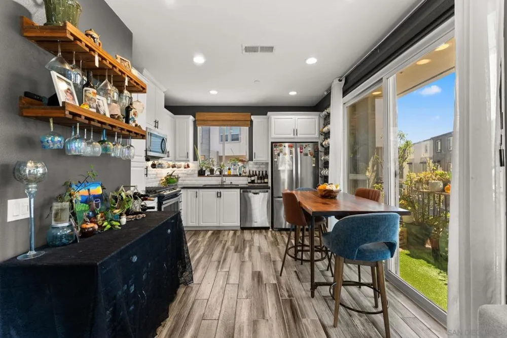 2516 S Escondido Blvd #112 Escondido, CA 92025