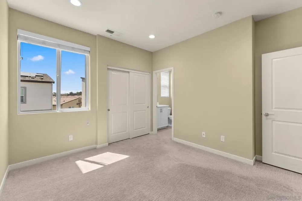 2564 S Escondido Blvd #512 Escondido, CA 92025